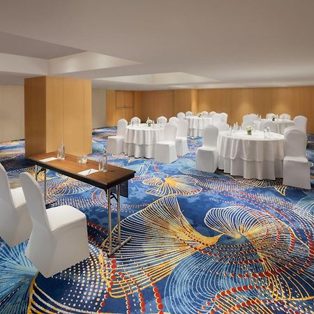 Marriott Executive Apartments Hyderabad Bagian luar foto