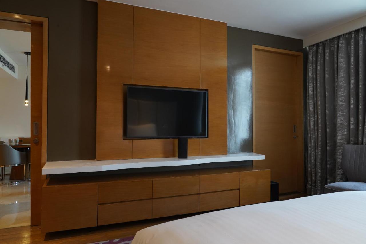 Marriott Executive Apartments Hyderabad Bagian luar foto